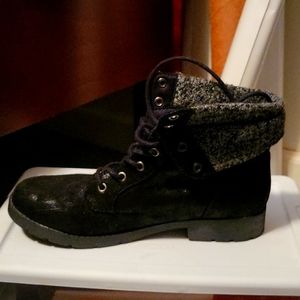 Ankle boots/ booties